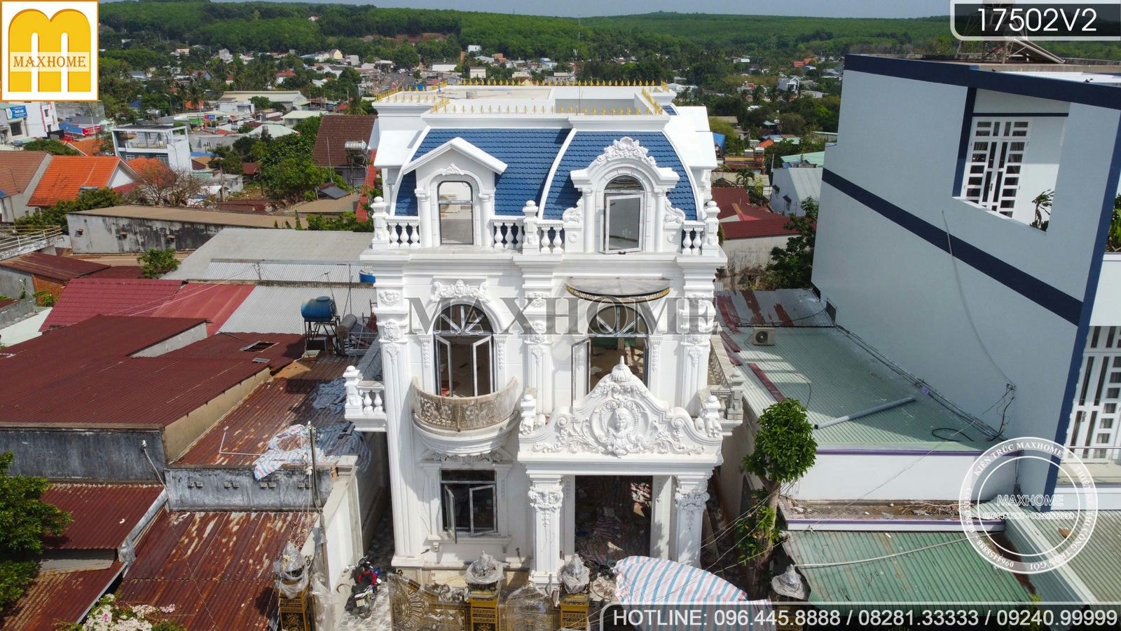 Ghé thăm tiến độ công trình mái Mansard đồ sộ ở Bình Phước | MH00892